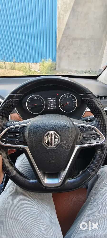 Mg Hector Plus