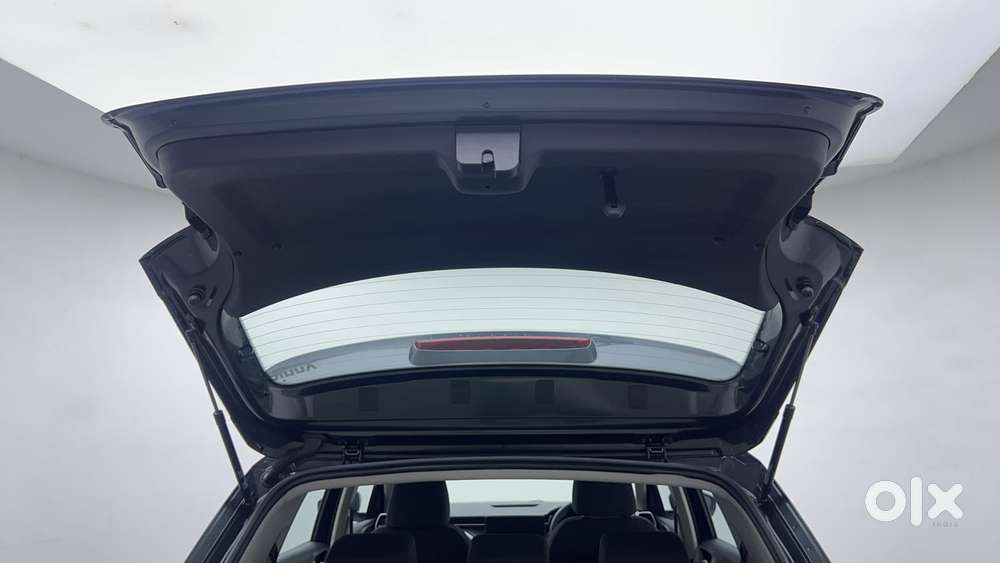 Skoda Kushaq 1.0 Tsi Style At, 2025, Petrol