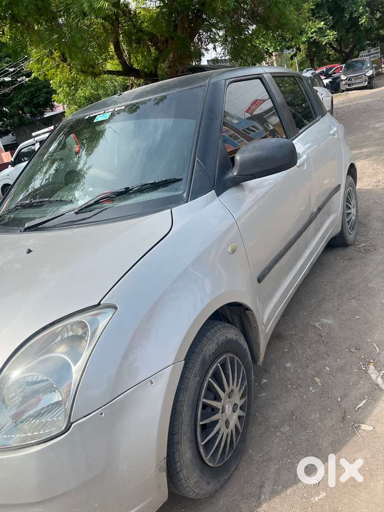 Swift 2006 Model Petrol