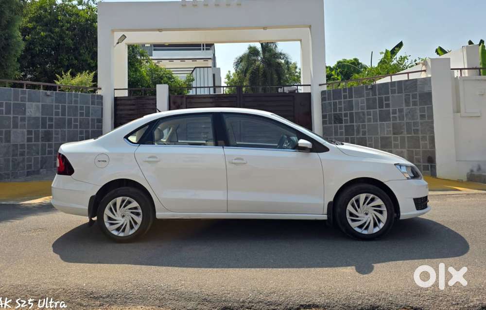 Skoda Rapid 1.0 Tsi Active, 2020, Petrol