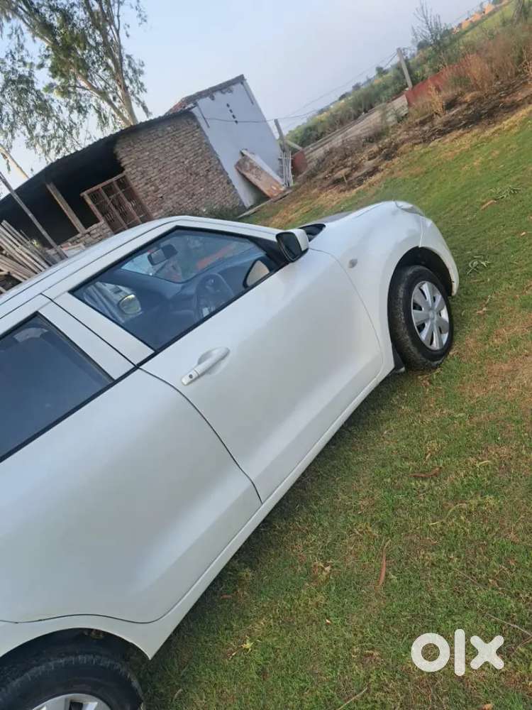 Maruti Suzuki Swift 2022 Petrol 44500 Km Driven