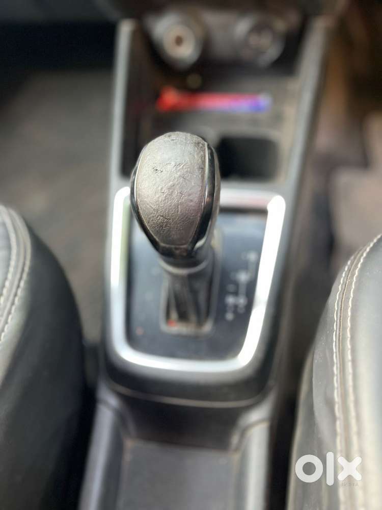 Maruti Suzuki Swift 1.2 Vxi (o), 2019, Petrol