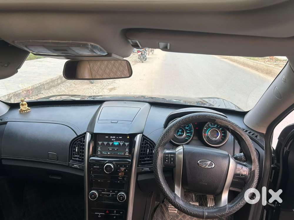 Mahindra Xuv500 W11 Option, 2020, Diesel