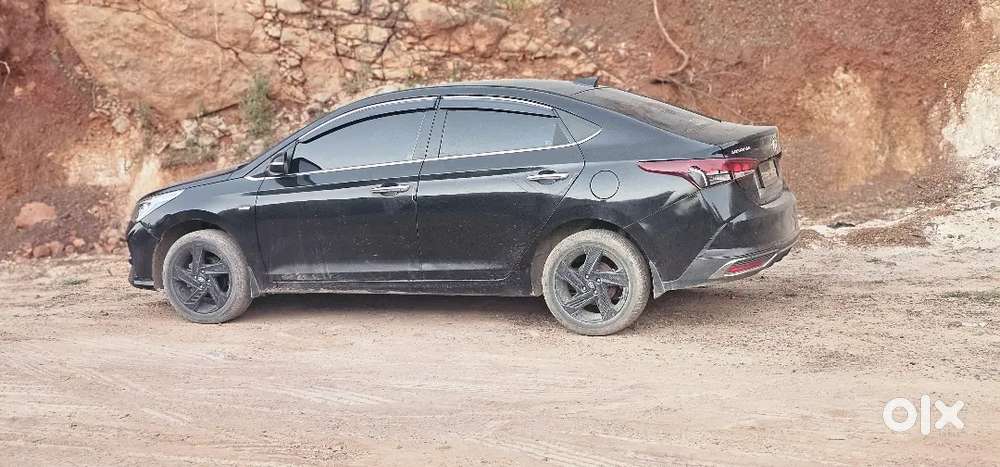 Hyundai Verna 2022 Petrol 52000 Km Driven Well And Good Condition
