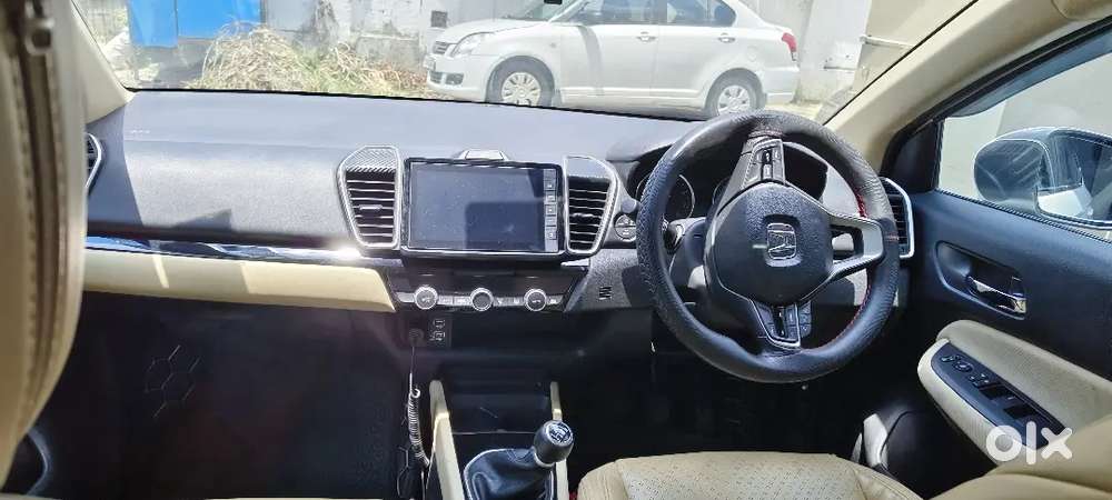 Honda City 1.5 V 2022