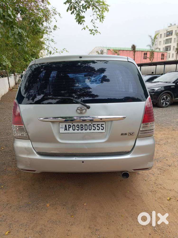 Toyota Innova 2.5 V 7 Str, 2006, Diesel