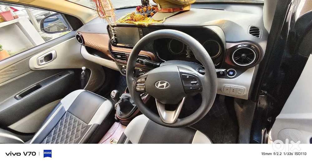 Hyundai Aura Sx 2025