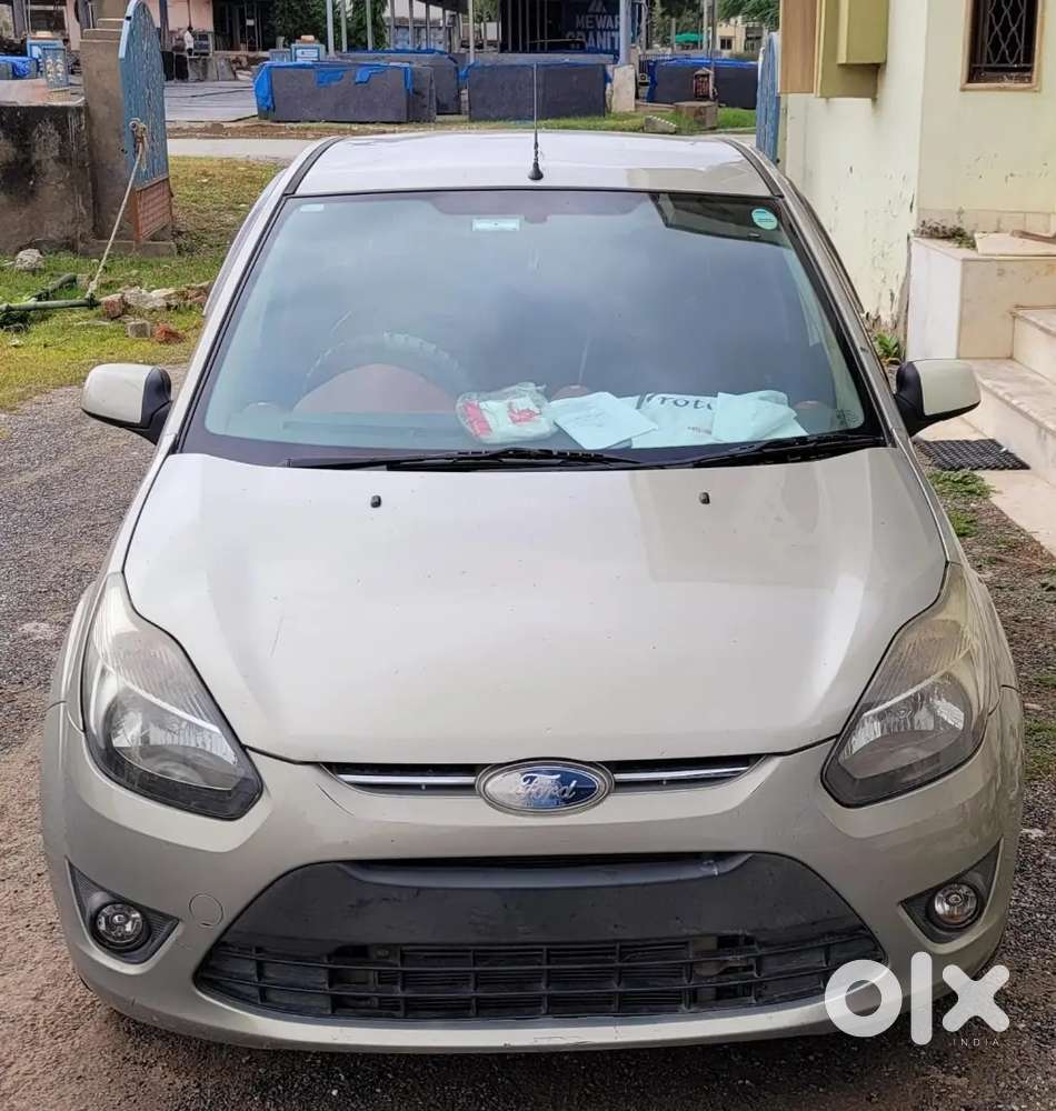 Ford Figo 2010 Top Model