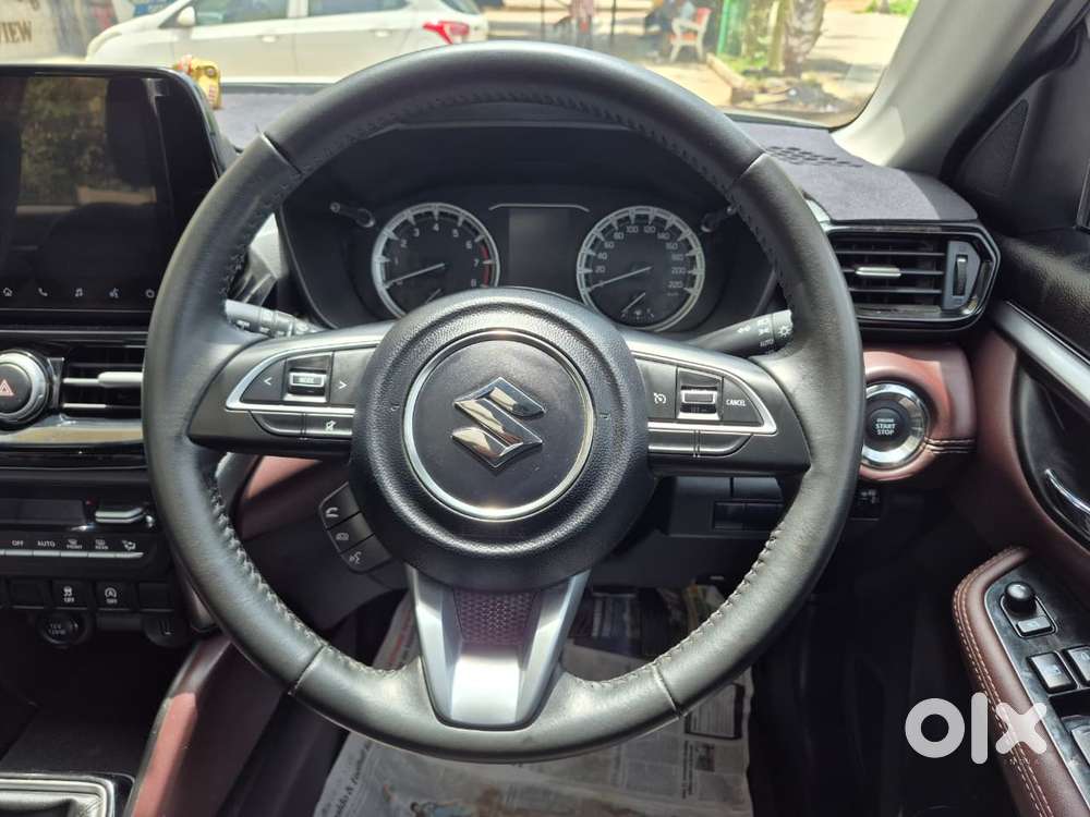 Maruti Suzuki Grand Vitara 1.5 Alpha Smart Hybrid Dual Tone, 2024, P..