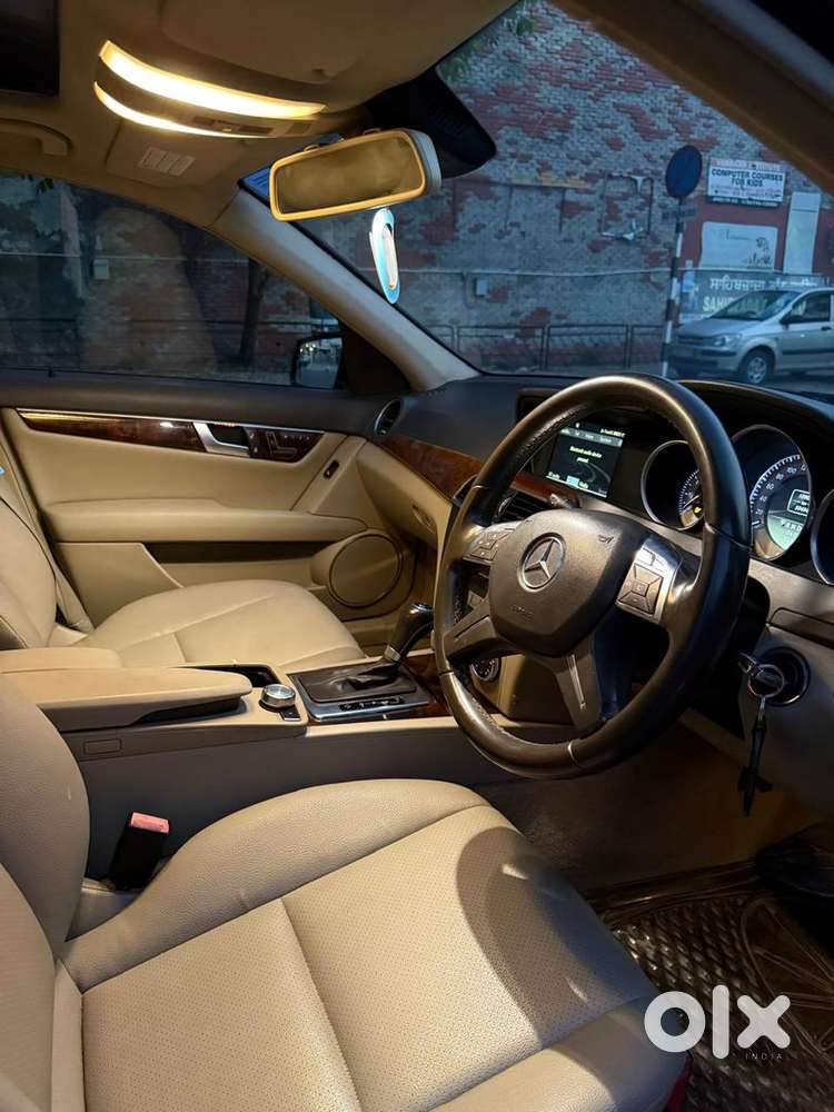 Mercedes-benz C-class 2012 Petrol
