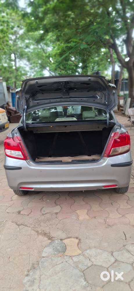 Maruti Suzuki Dzire 1.2 Vxi, 2022, Petrol