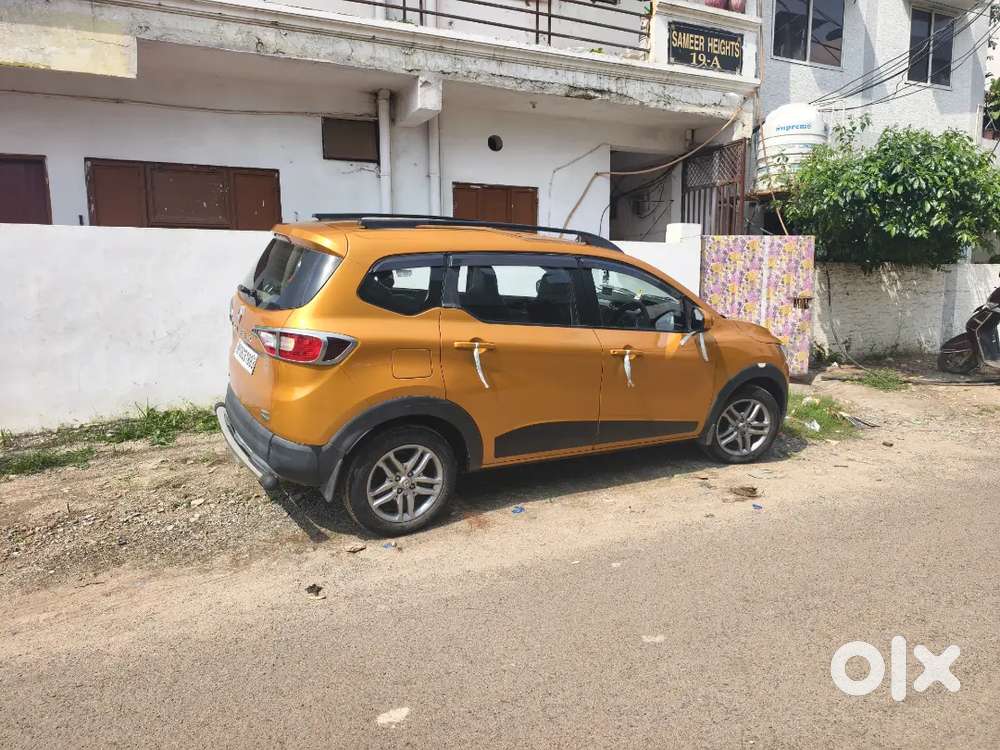 Renault Triber Rxz 2023