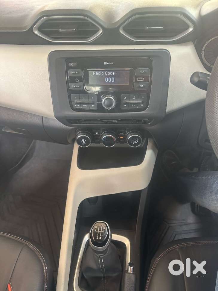 Nissan Magnite 1.0 Xl, 2022, Petrol