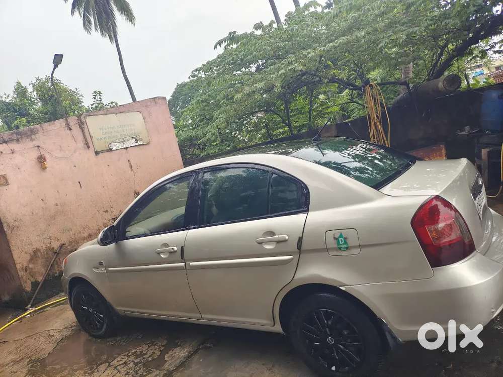 Hyundai Verna 2007 Diesel 140000 Km Driven