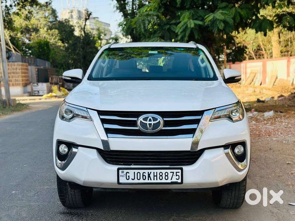 Toyota Fortuner 4x2 At 2.8 Diesel, 2017, Diesel