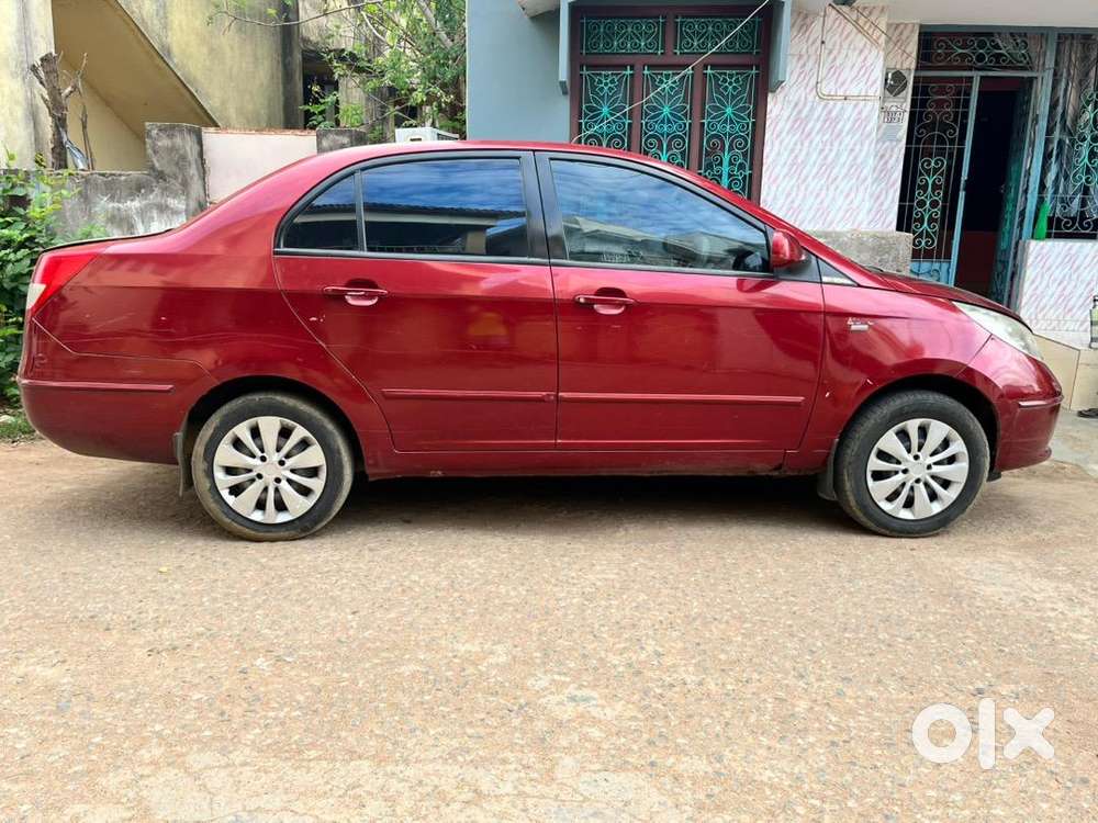 Tata Car Petrol 2010 Km