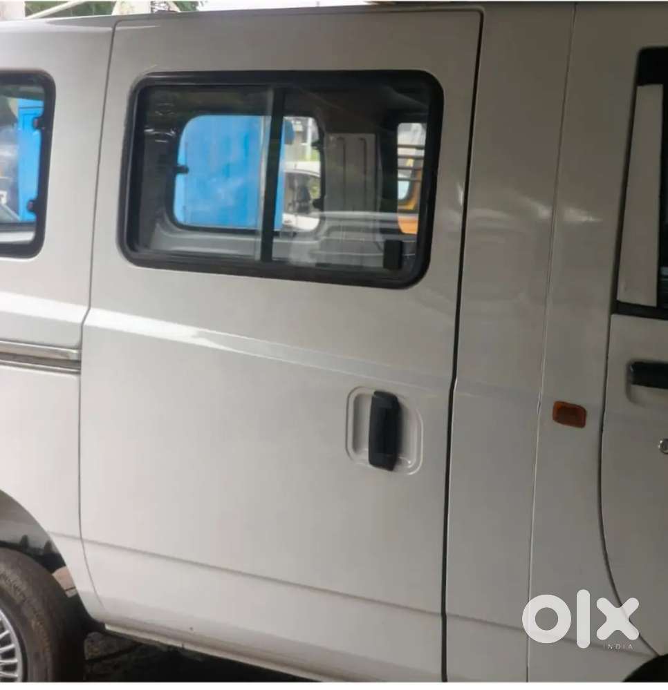 Mahindra Maxx 2013