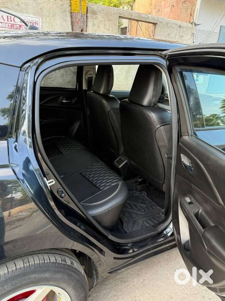 Maruti Suzuki Swift Vvt Zxi, 2025, Petrol
