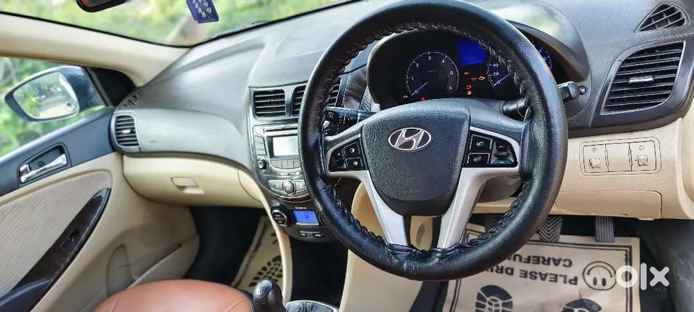 Hyundai Verna Crdi Sx 2012