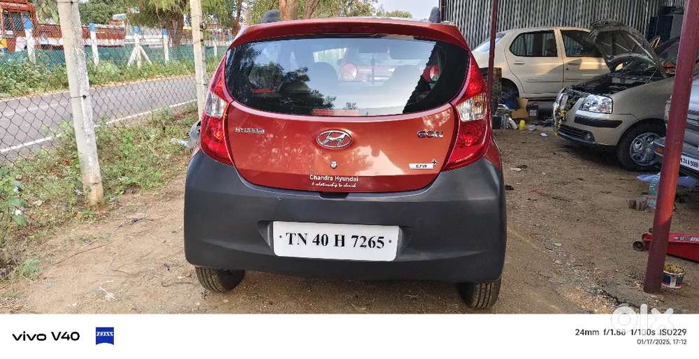 Hyundai Eon 2013 Petrol Well Maintained