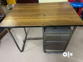 Writing deals table olx