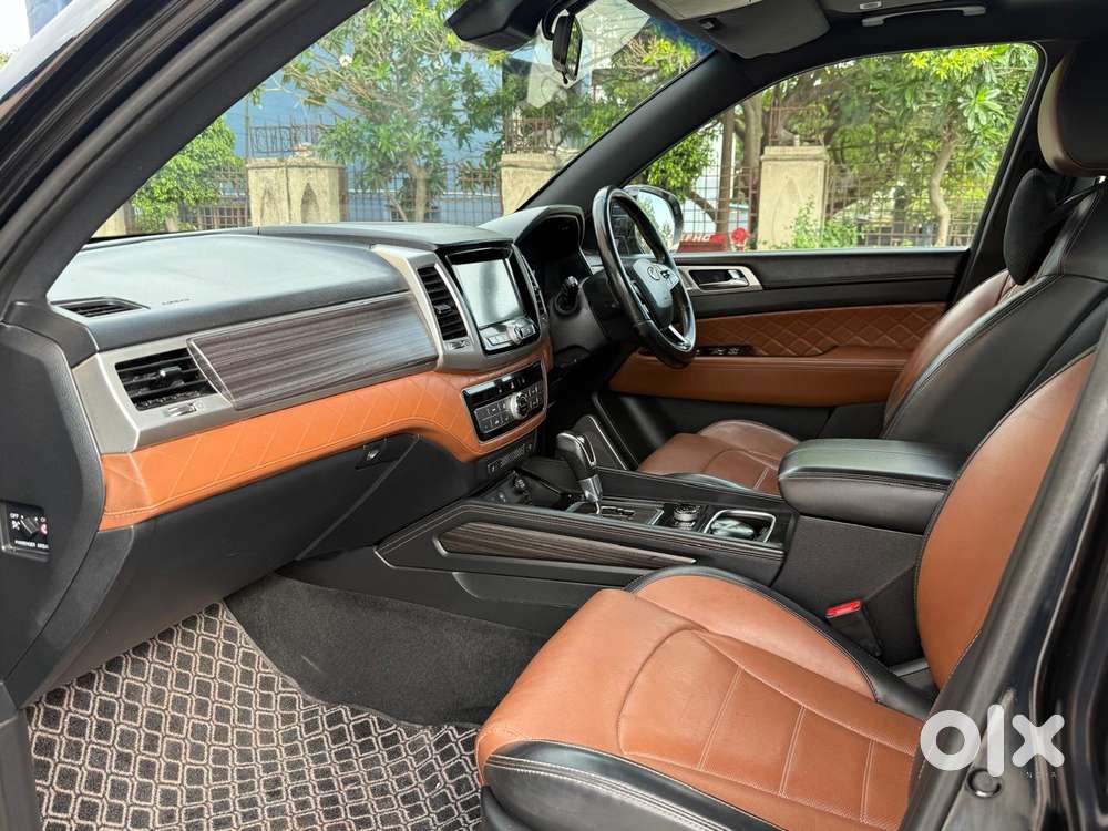 Mahindra Alturas G4 4wd At, 2019, Diesel