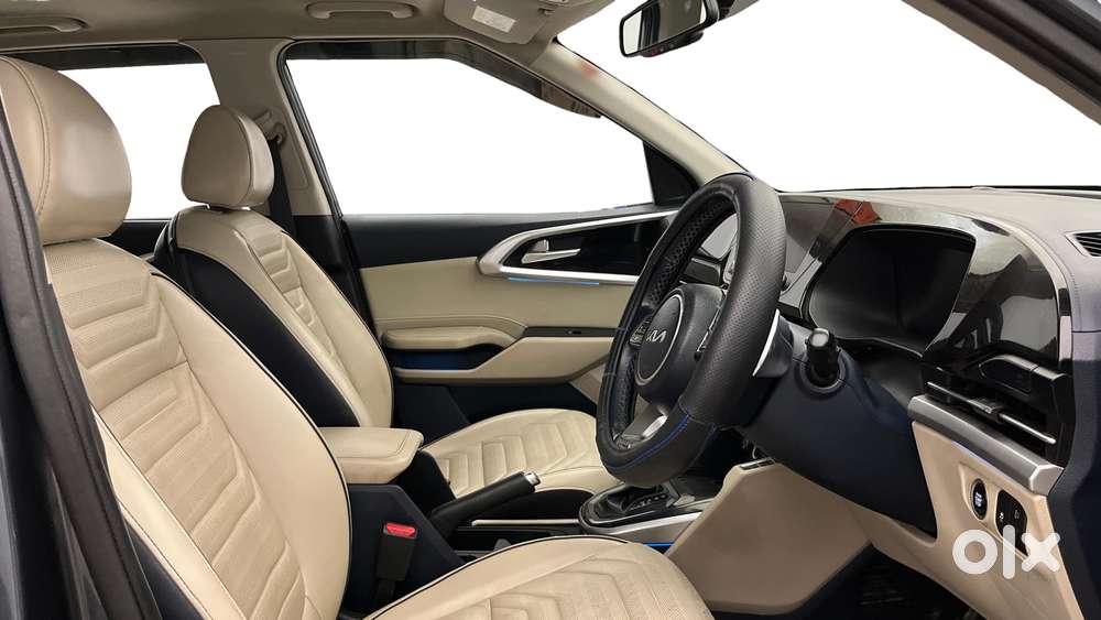 Kia Carens 1.5 Luxury Plus Diesel At 7 Str, 2022, Diesel