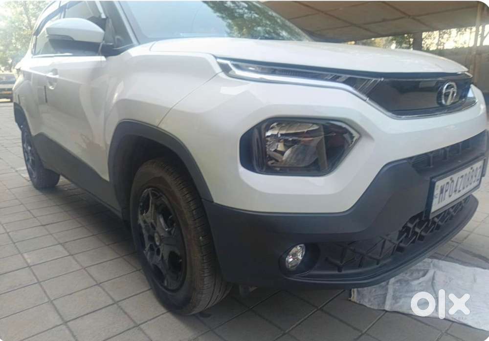 Tata Punch Petrol 2023 | White | Excellent Condition