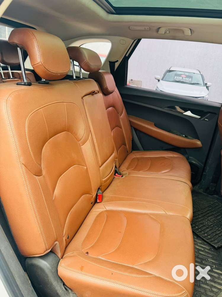 Mg Hector Plus Sharp Dct, 2021