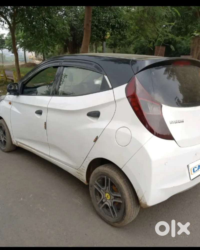 Hyundai Eon 2016 Petrol 90000 Km Driven