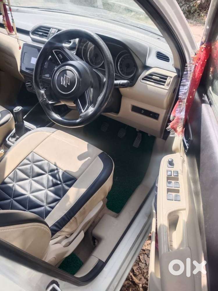 Maruti Suzuki Dzire 1.2 Vxi, 2022, Petrol