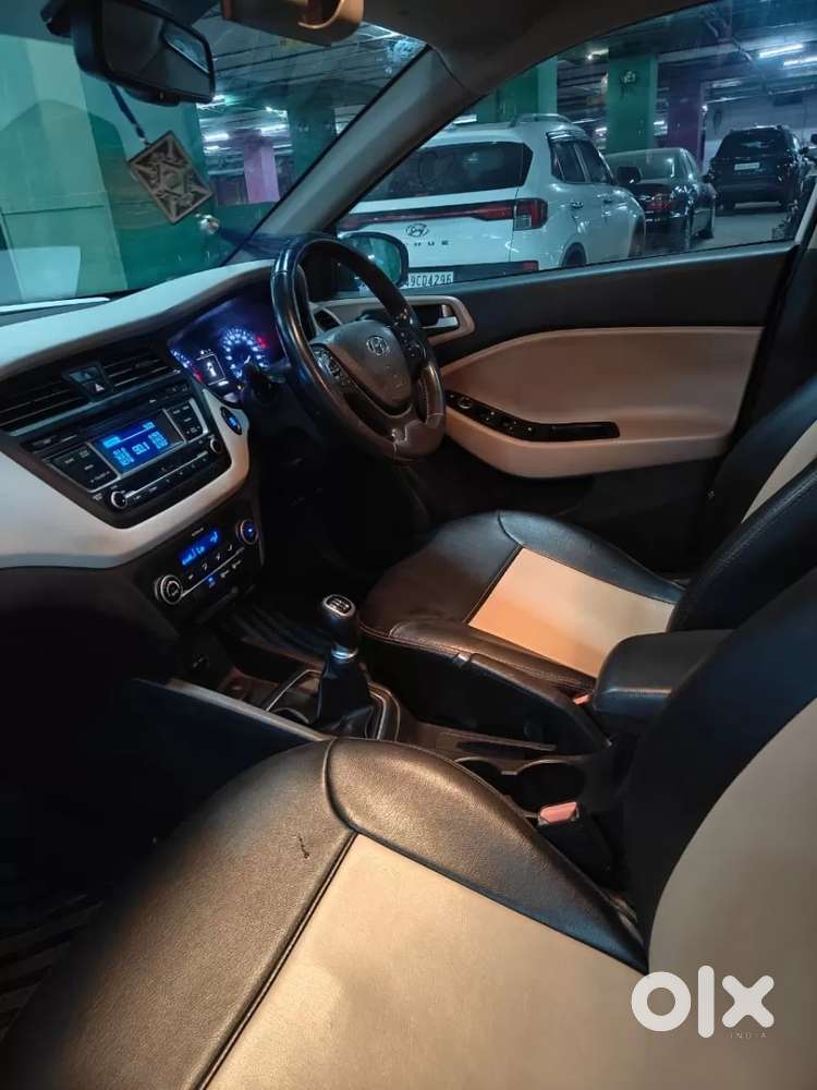 Hyundai Elite I20 Asta Option, 2015, Petrol