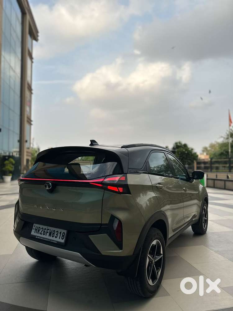 Tata Nexon Fearless Plus (ps) 1.5 Diesel 6amt Red Dark Edition, 2025..