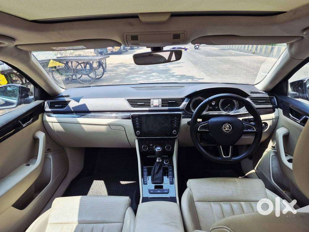 Skoda Superb 1.8 Elegance Tsi At, 2018, Petrol