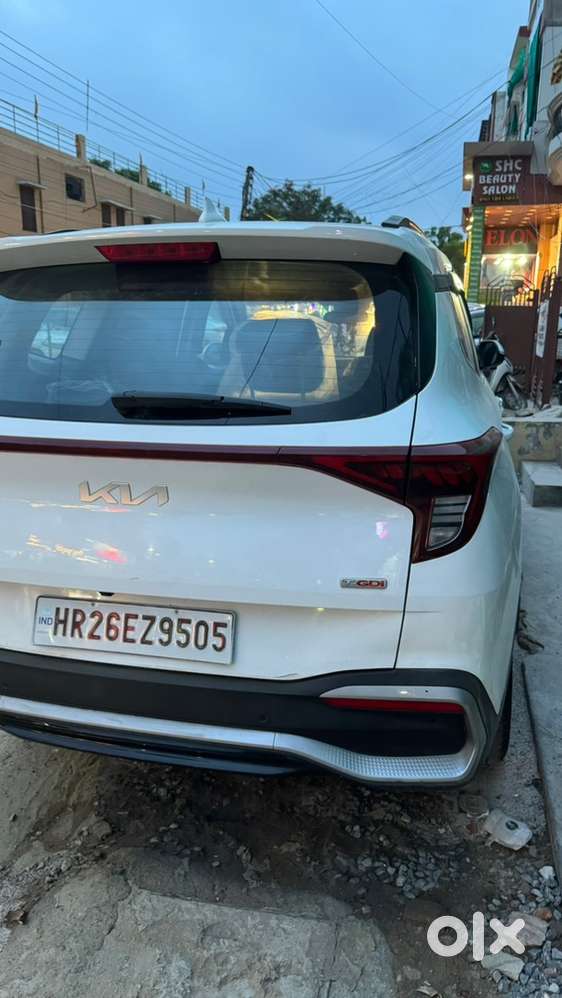 Kia Carens 2023 Petrol