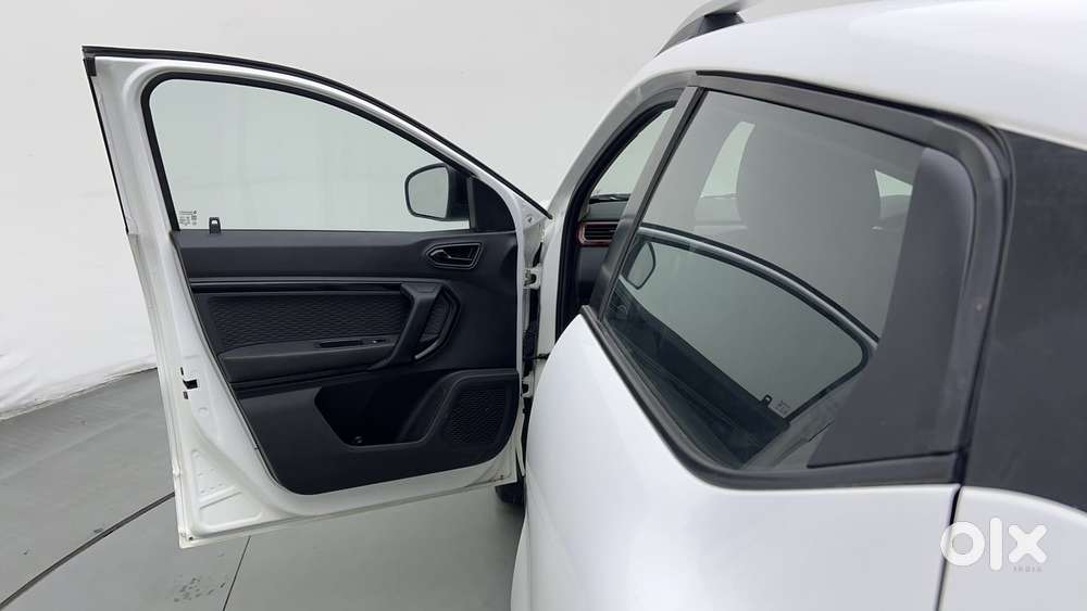 Renault Kiger Rxz, 2023, Petrol