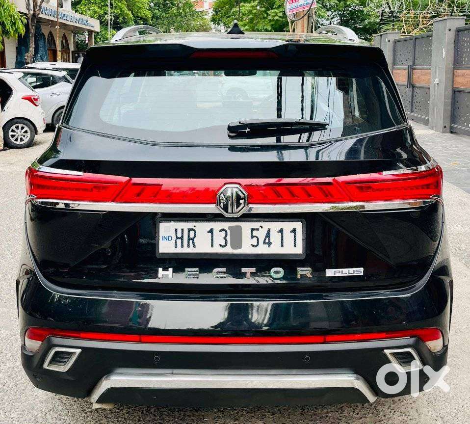 Mg Hector Plus Savvy Pro 1.5 Turbo Petrol Cvt 7 Str, 2024, Petrol