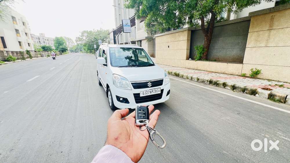 Maruti Suzuki Wagon R 1.0 Vxi (o), 2015, Petrol