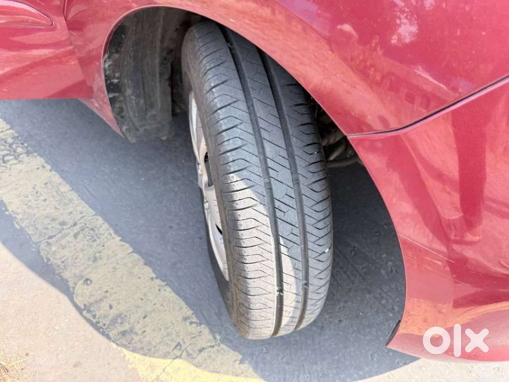 Hyundai I10 Sportz, 2012, Petrol