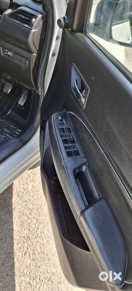 Maruti Suzuki Swift Vxi Optional, 2020, Cng & Hybrids