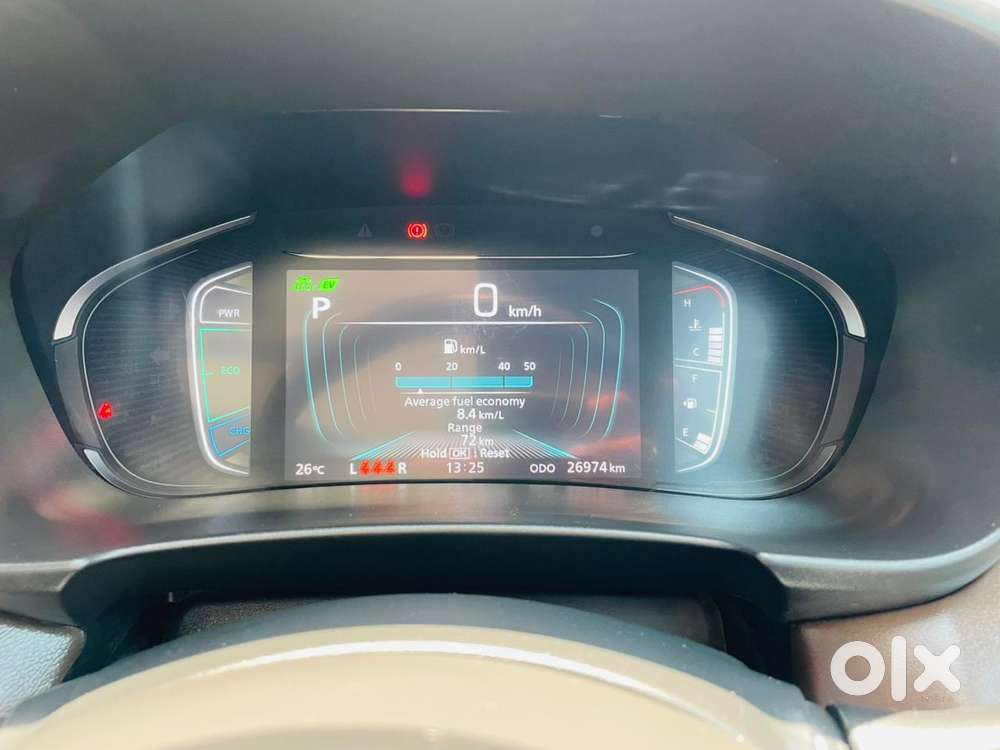 Toyota Urban Cruiser Hyryder 1.5 V Hybrid, 2025, Petrol