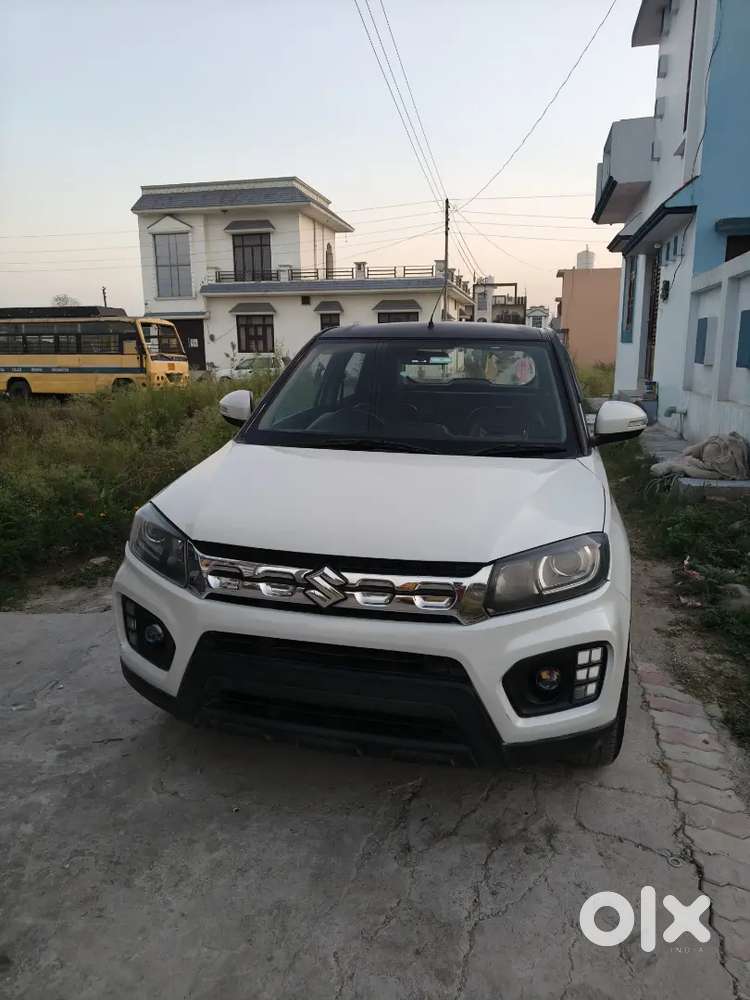 New Car Leni Hai... Gadi Mein Koi Kami Nahin Hai... 78000 Chli Haii