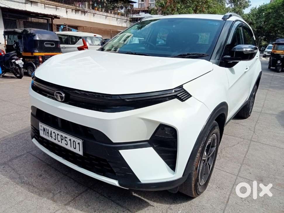 Tata Nexon Creative Plus 1.2 Revotron Petrol 6 Amt, 2023, Petrol
