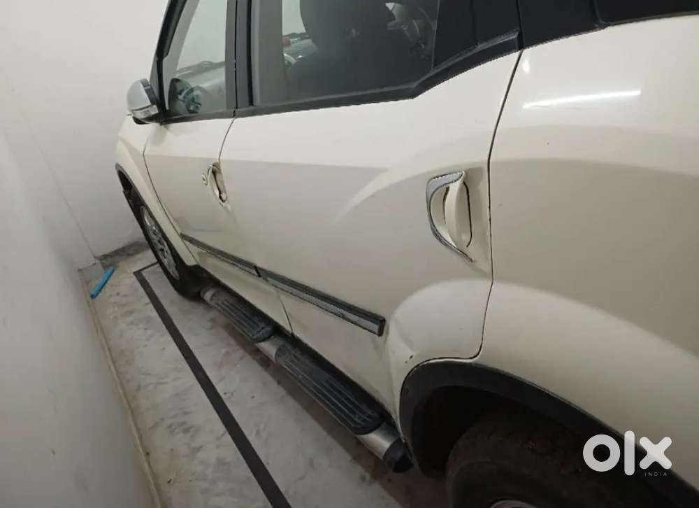 Mahindra Xuv500 Diesel 2012