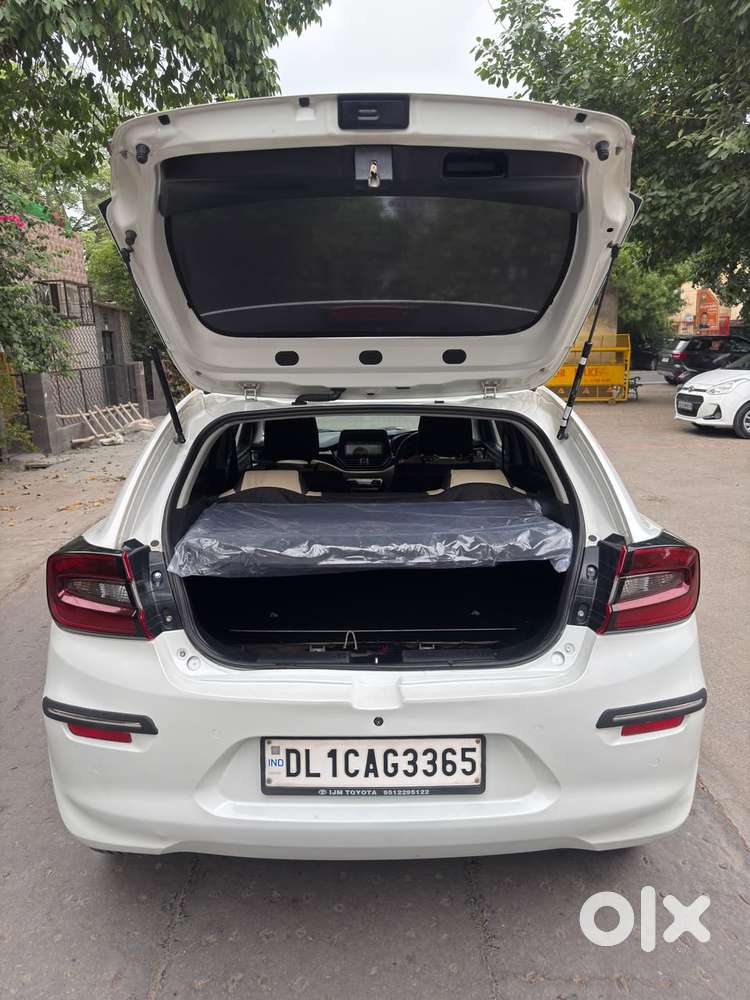 Toyota Glanza 1.2 E, 2023, Petrol