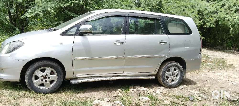 Toyota Innova 2.5 V 7 2006