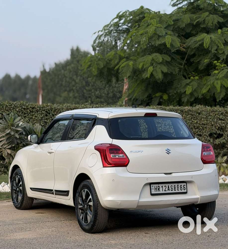 Maruti Suzuki Swift 1.2 Vxi (o), 2023, Petrol