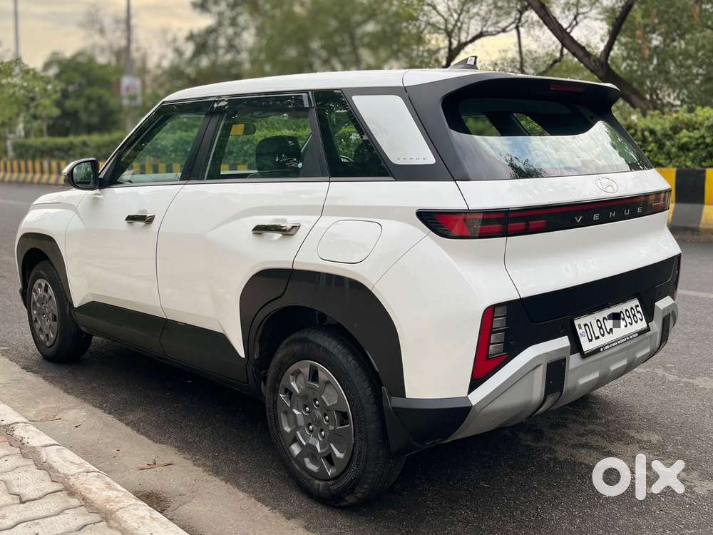 Hyundai New Venue Se, 2025, Petrol
