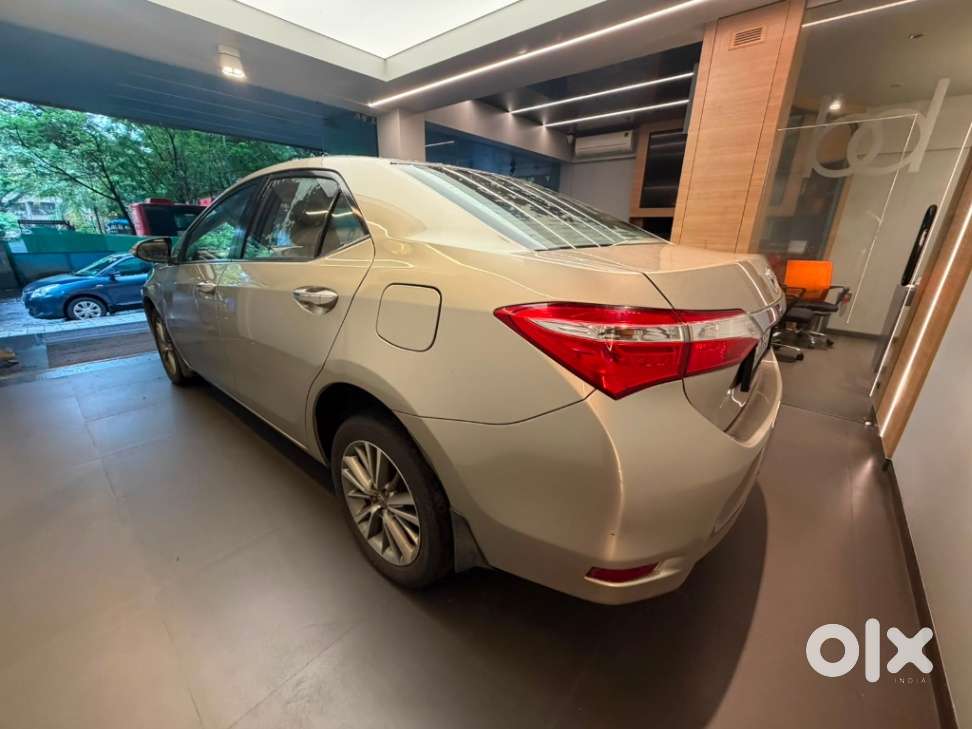 Toyota Corolla Altis 1.8 G, 2014, Petrol