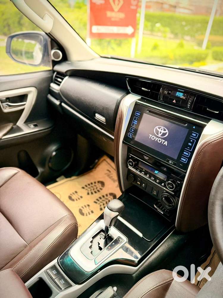 Toyota Fortuner, 2017